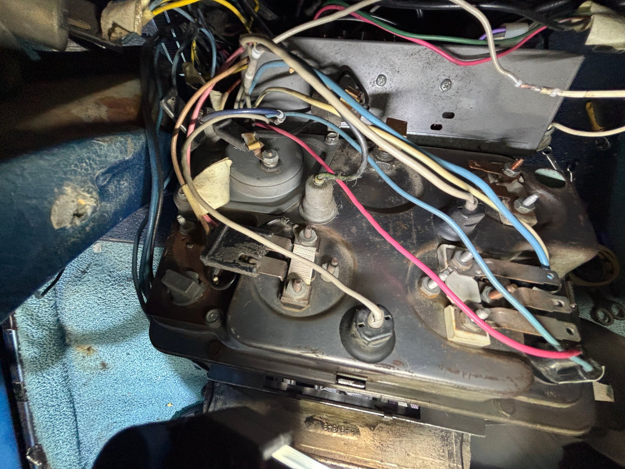 Dropping the gauge cluster.  Best to take pics here too. 