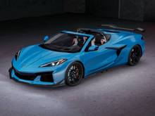 I thought I'd try out the orange calipers and orange seat belt with this blue.  I've seen some Lambo's with this combination and it looks pretty sharp.  If there is much objection to this I would defer back to the yellow for both.