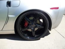 22&quot; MAYA mrs rear wheel, On the car when purchased.
Replaced with a set of HRE comp 20 in Z06 fitment.
