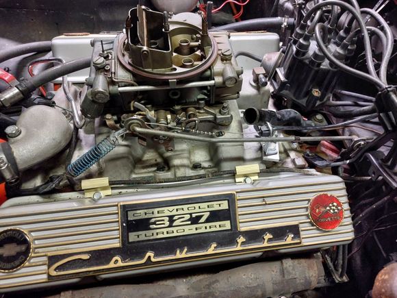 Driver's side shows fresh air pipe to bottom of air cleaner housing