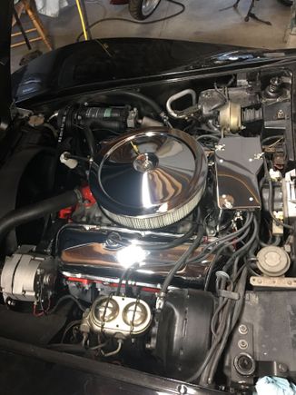69 Corvette 3speed auto, .070 over 41/4” crank 3.08 gears
Hydraulic roller mid 230s intake, Mid 240s exhaust at .050 GM 990 heads, stock exhaust ported just where the manifold meets the head, aluminum LS-6 intake, HP 950 CFM carb.
Working factory air, ps, pb, all factory looking under the hood
