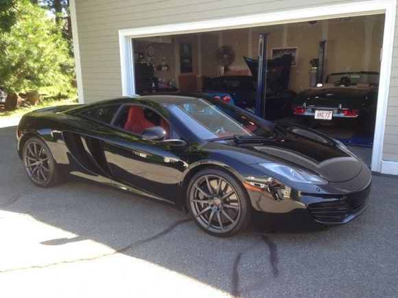 Super light weight with a carbon fiber shell chassis just like a race car. 618 HP Twin turbo 3.8 V8 mid-engine.