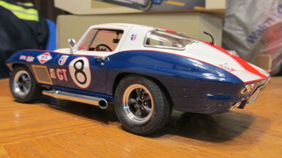 Sunray DX 1967 Corvette Stingray L-88. Drivers Don Yenko/ Dave Morgan drove this car to victory on April 1st, 1967 at the 12 hours of Sebring. 1st in class, and 10th overall.