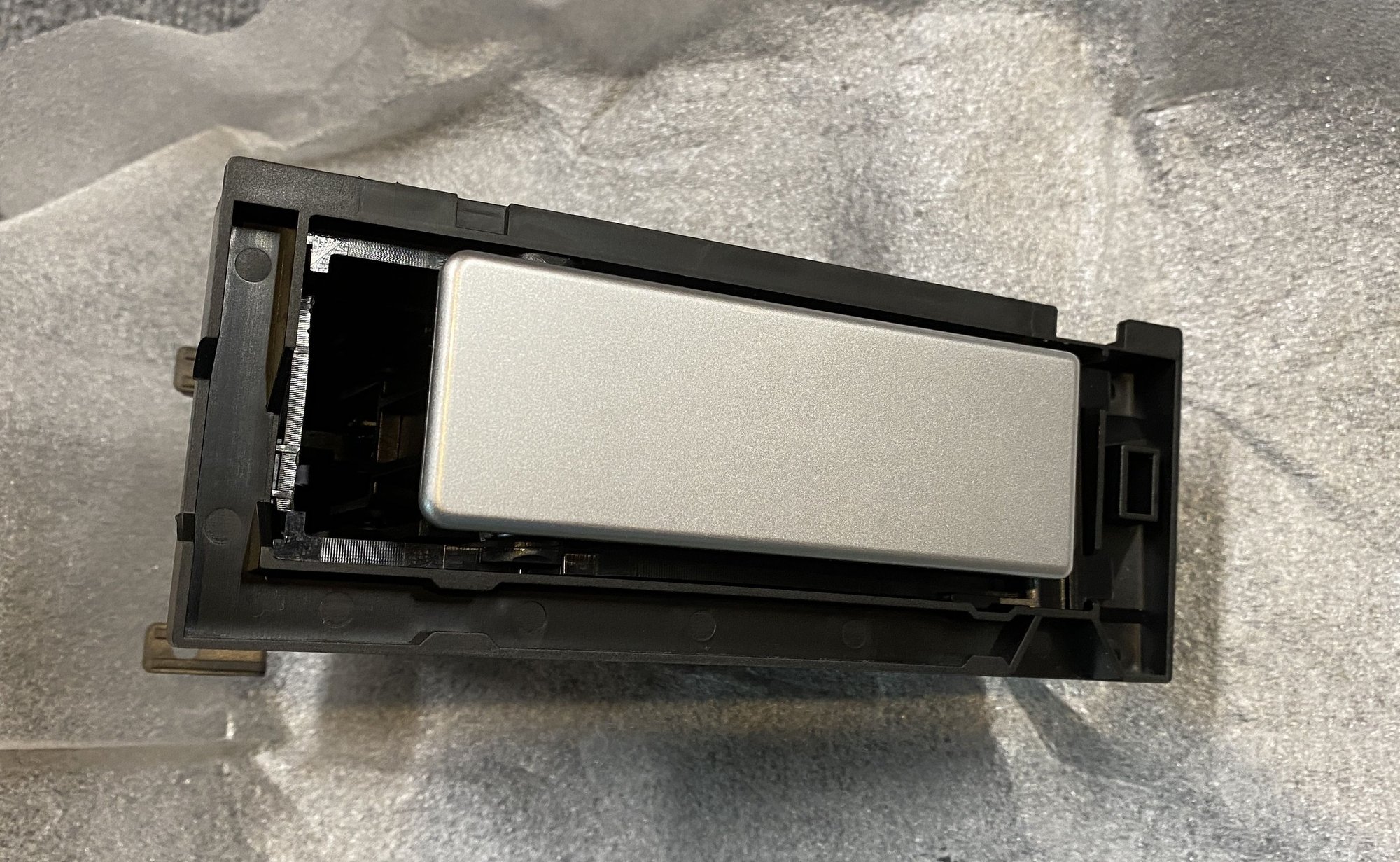Interior/Upholstery - 2004-2005 Chrysler Crossfire ZC59XZAAA CUPHOLDER-Console Mounted - New - 2004 to 2005 Chrysler Crossfire - Buford, GA 30518, United States