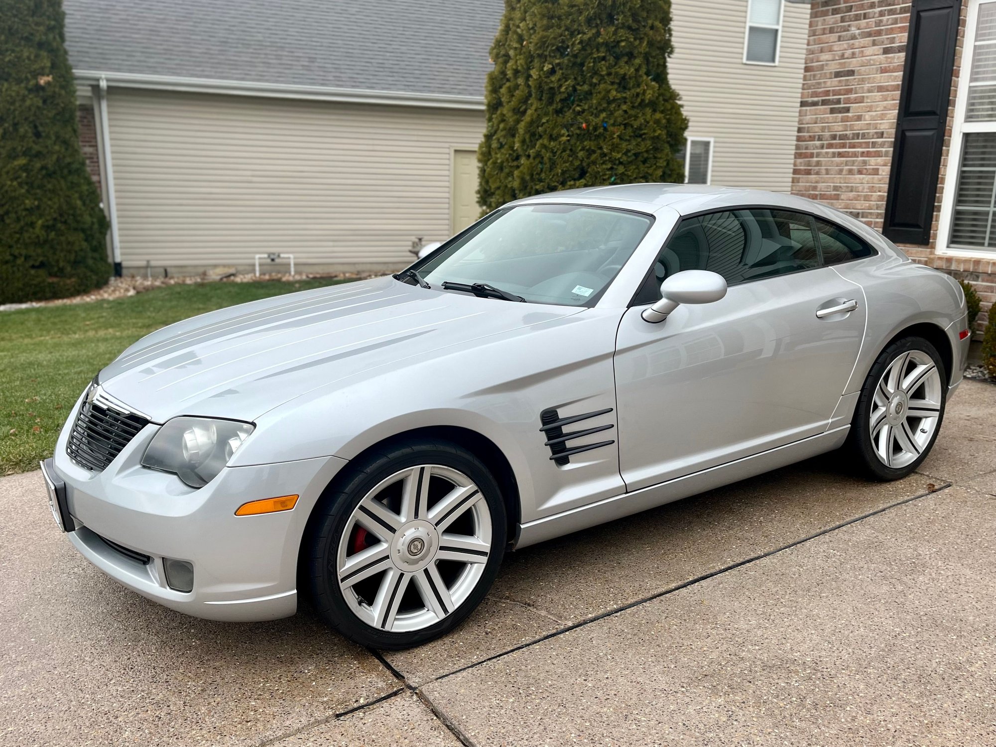 2008 Chrysler Crossfire - 2008 Chrysler Crossfire LTD - Used - VIN 1C3LN69LX8X074547 - 6 cyl - 2WD - Automatic - Coupe - Silver - St. Peters, MO 63376, United States