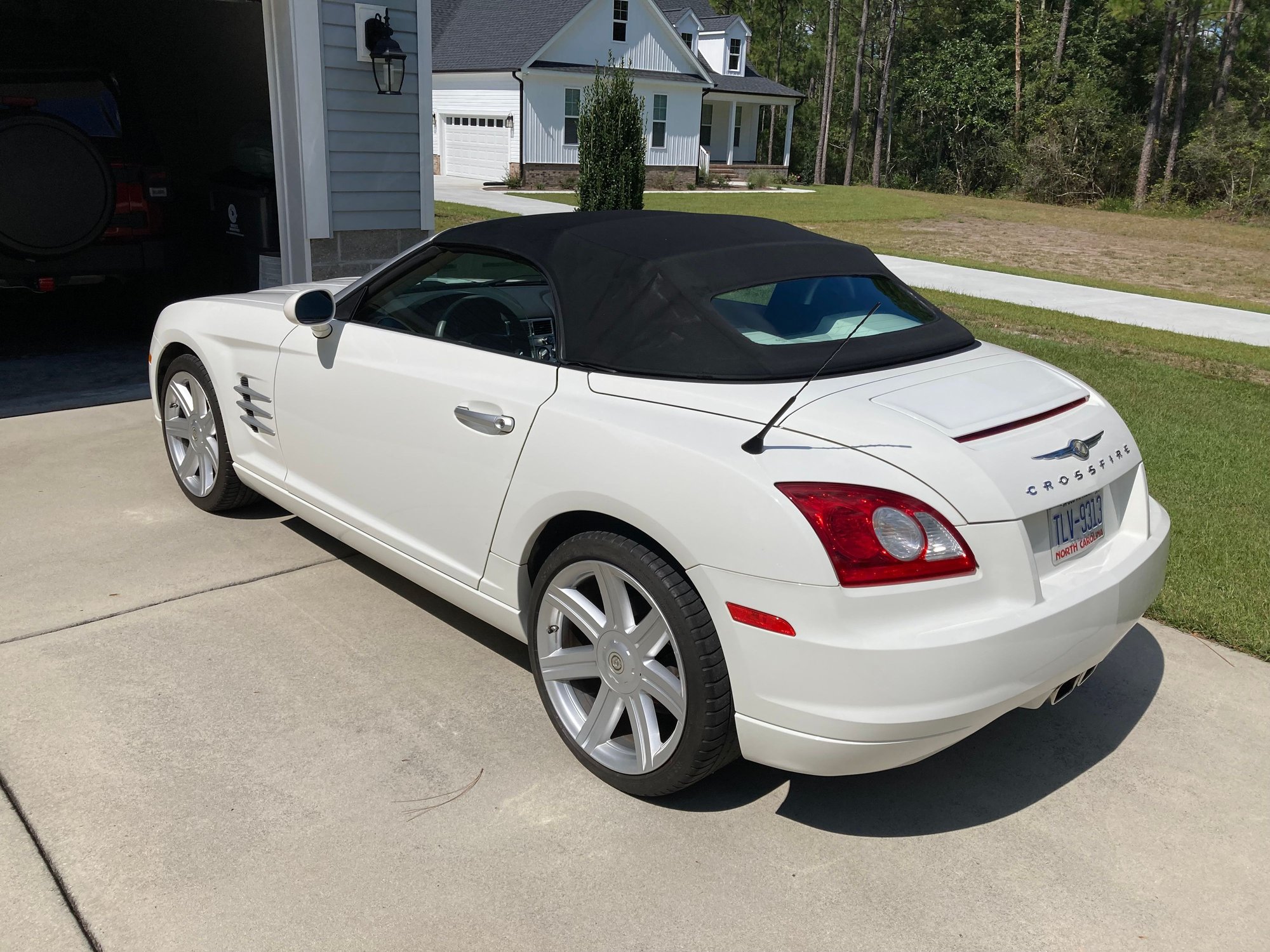 2005 Chrysler Crossfire - Crossfire Conv 6 speed - Used - VIN 1C3AN65L95X026496 - 105,000 Miles - 6 cyl - 2WD - Manual - Convertible - White - Southport, NC 28461, United States