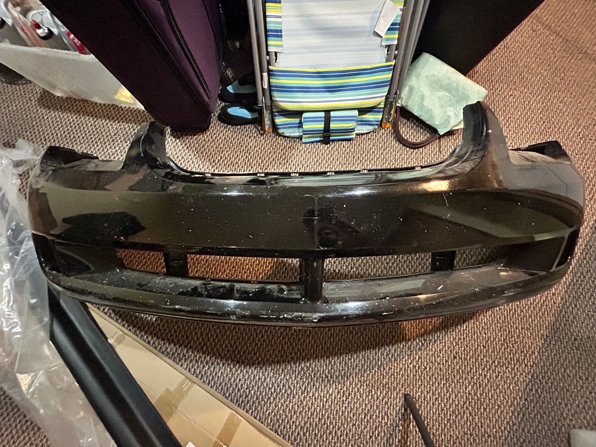 Exterior Body Parts - OEM N/A Front Bumper Cover - Used - 2004 to 2008 Chrysler Crossfire - Clifton Heights, PA 19018, United States