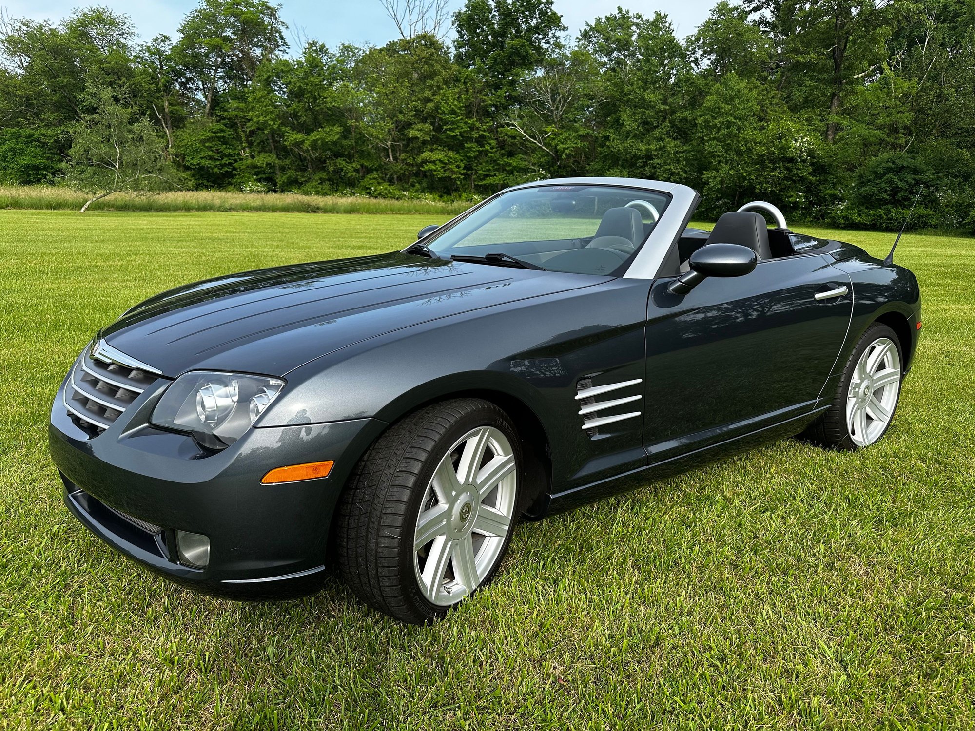 2006 Chrysler Crossfire - 2006 Crossfire Limited Roadster, 2nd owner, 7000 miles, as great as it sounds! - Used - VIN 1C3AN65L36X068308 - 6 cyl - 2WD - Manual - Convertible - Other - Smithsburg, MD 21783, United States