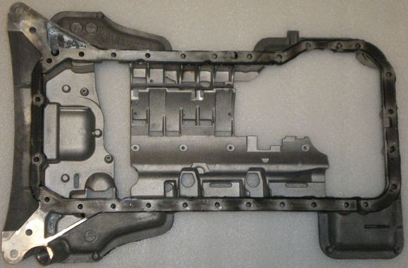 E55 Upper Oil Pan