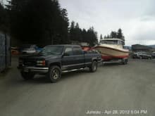 1998 GMC and New (to me) boat...