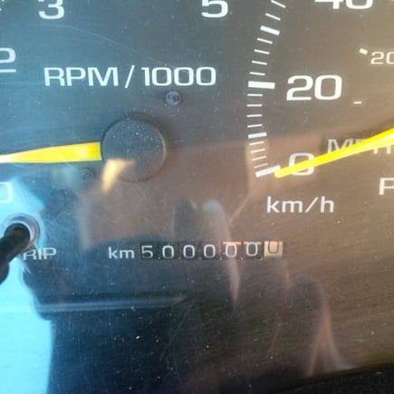 500,000 KM