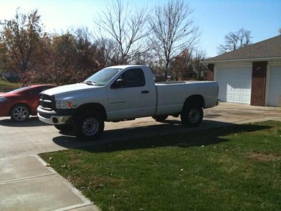 2003 2500 Hemi Auto 4x4