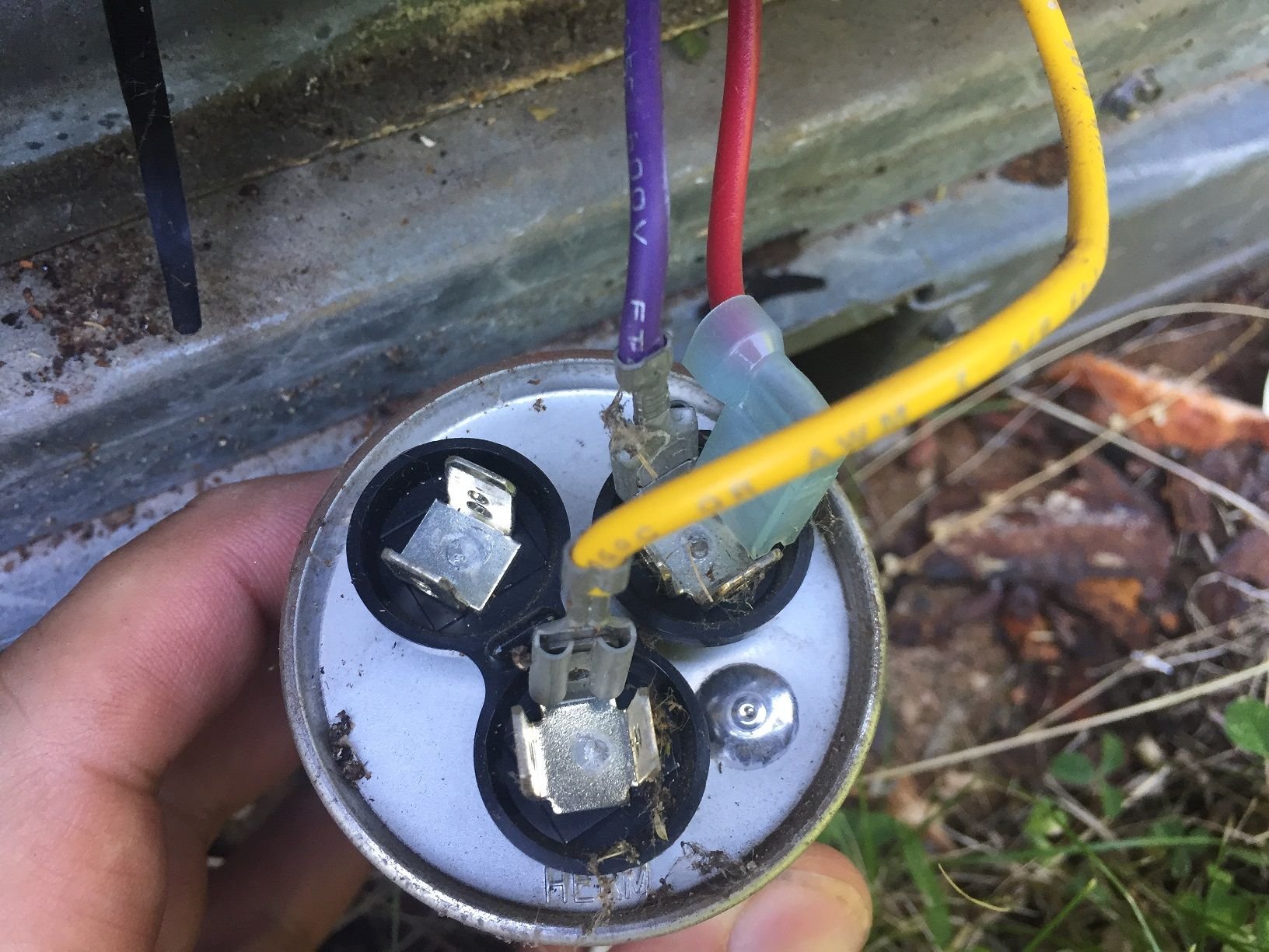 Condenser fan of AC in packaged unit stops running mid operation