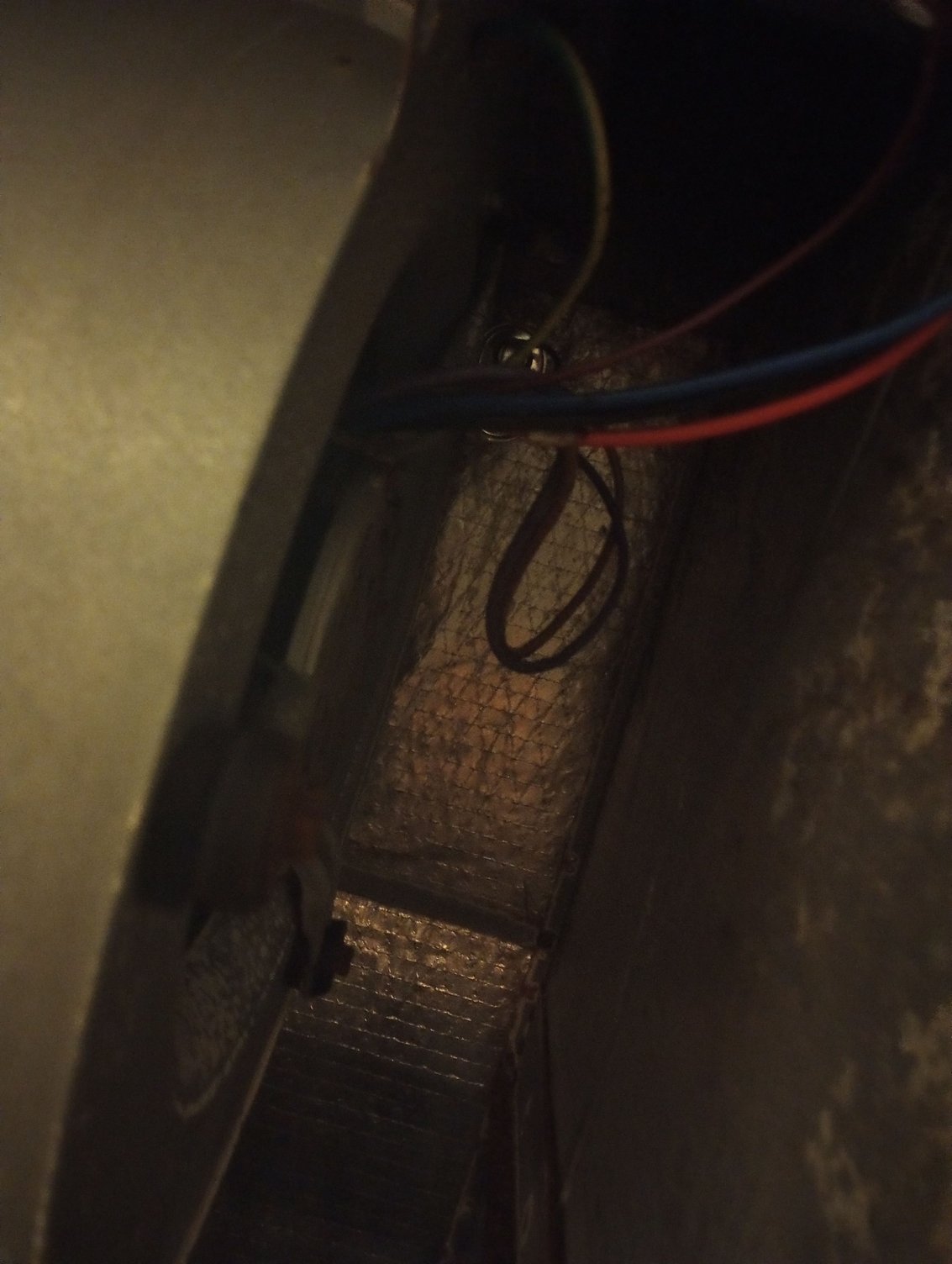 Turned off unit circuit breaker,switched, wont start