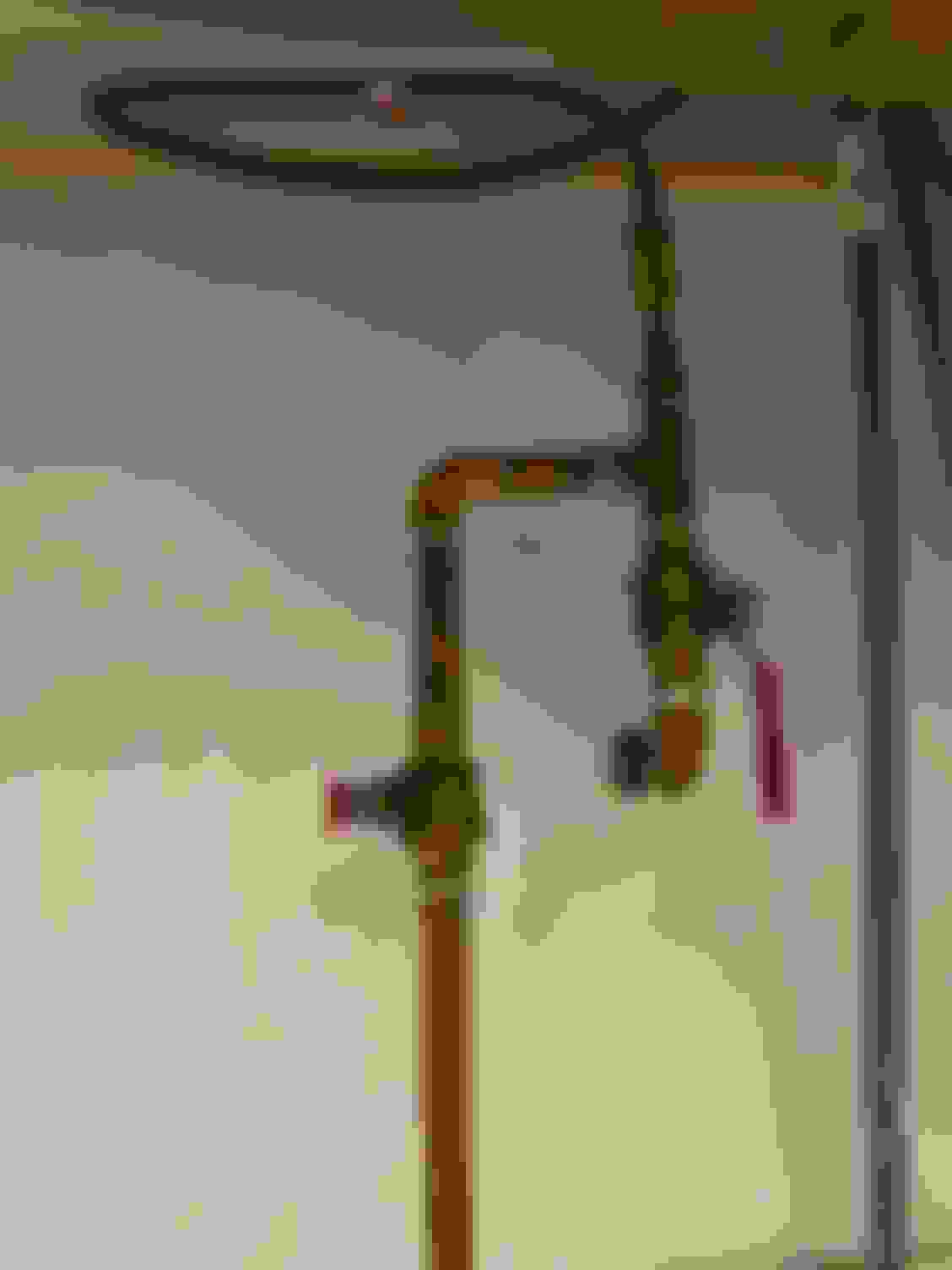 Dishwasher installation copper hot water pipe