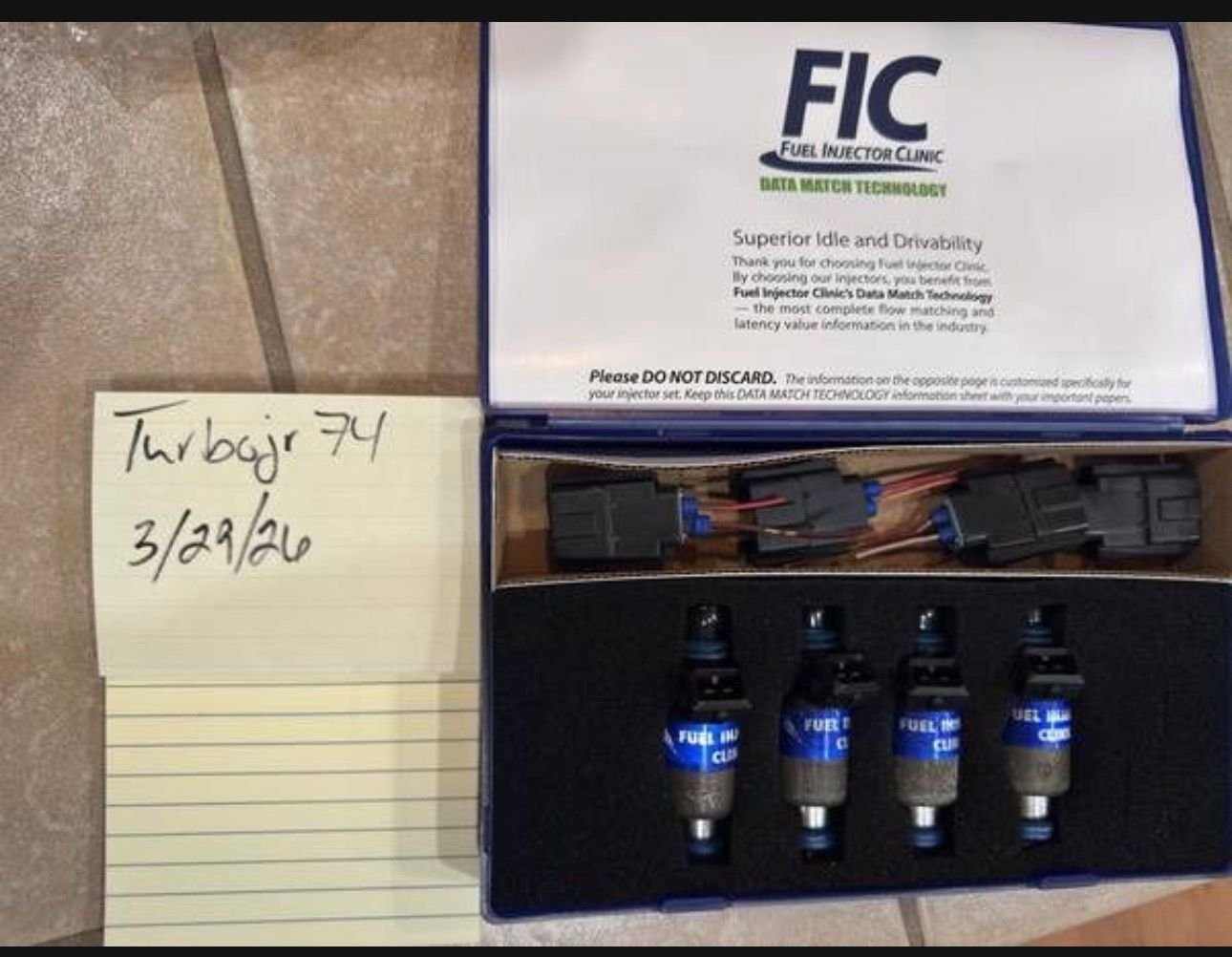 Engine - Intake/Fuel - FIC Fuel Injector Clinic Injectors 950cc low impedance with connectors - Used - 0  All Models - Puyallup, WA 98375, United States