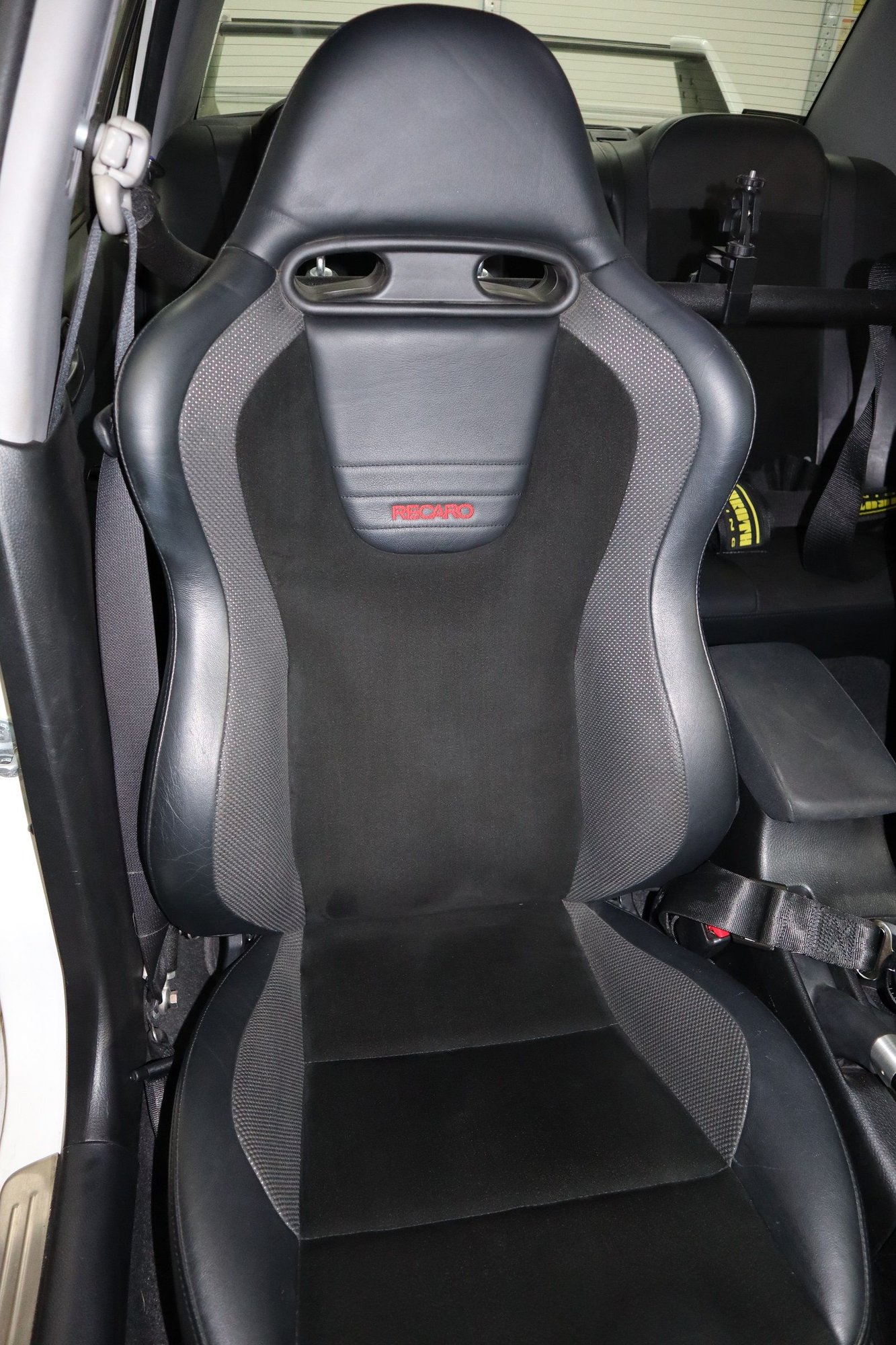 Interior/Upholstery - Evo 9 Recaros - Used - 0  All Models - Clayton, MO 63105, United States