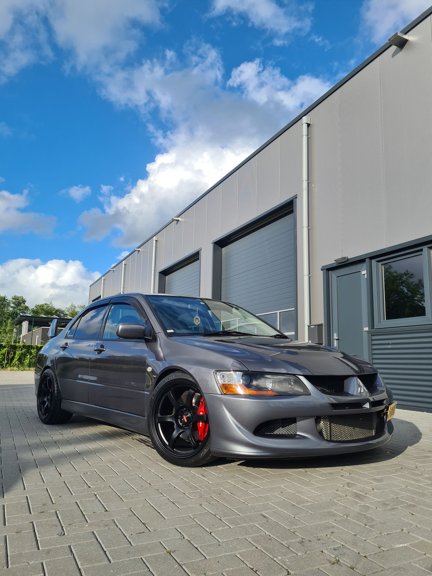 2004 Mitsubishi Lancer Evolution - For sale | JDM Mitsubishi Lancer Evolution VIII MR - Used - VIN CT9A-0300279 - 174,300 Miles - 4 cyl - 4WD - Manual - Sedan - Gray - Drogeham, Netherlands