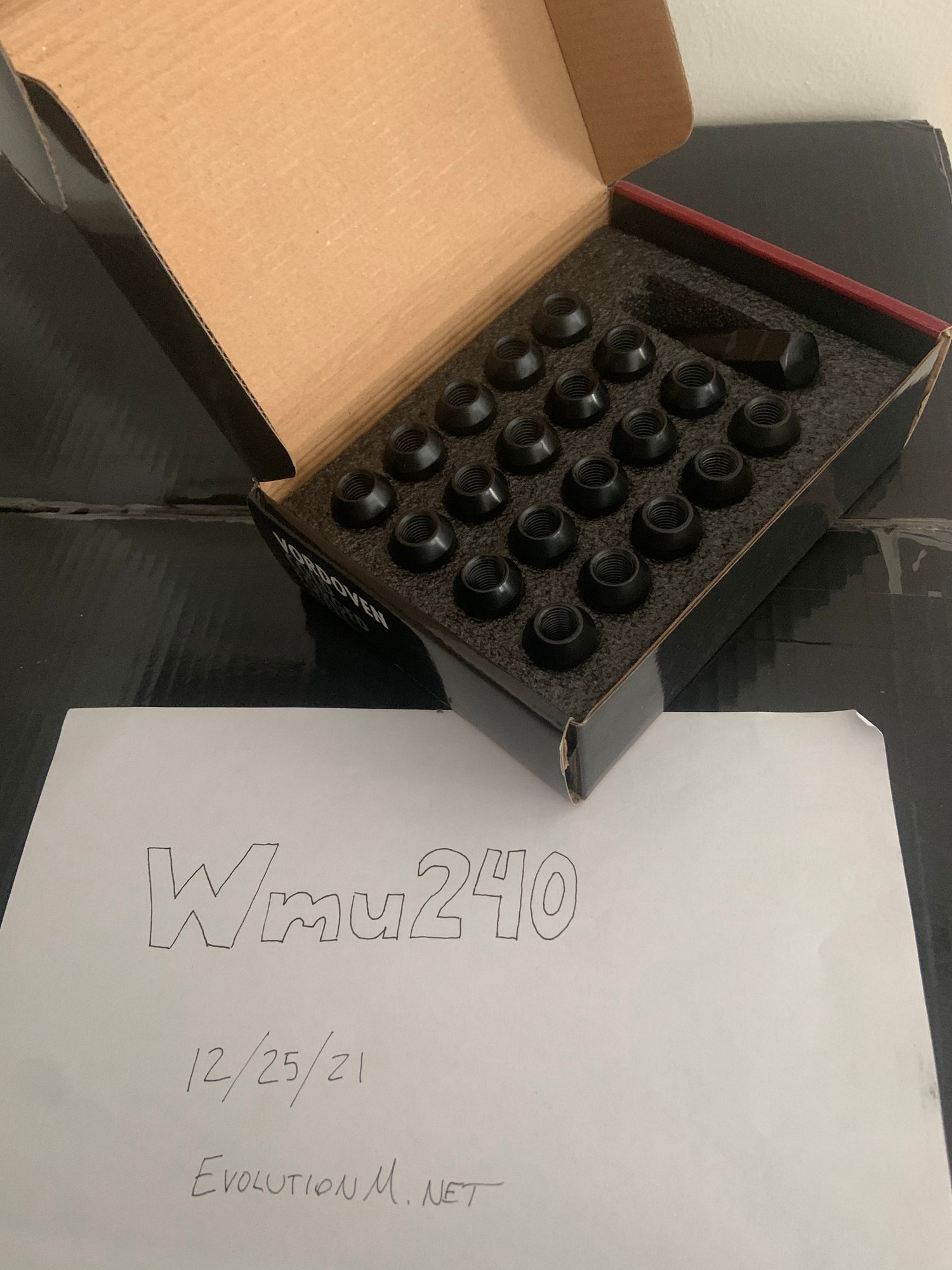 2006 Mitsubishi Lancer Evolution - FA 500 coilovers NIB and Vordoven 18x9.5 wheels - Forest Park, IL 60130, United States