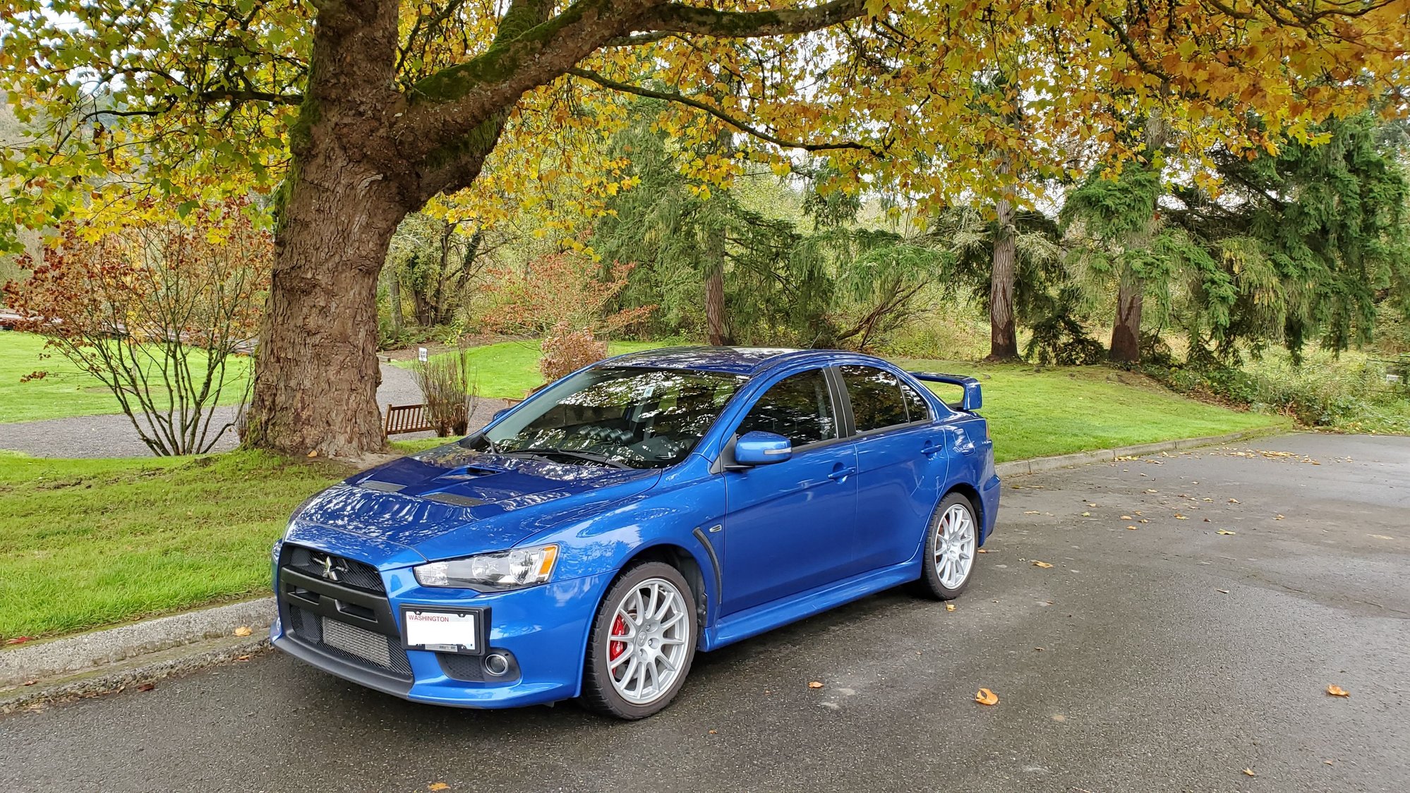 2015 Mitsubishi Lancer Evolution - FS(WA): 2015 Mitsubishi Lancer Evolution GSR 42K miles $32K - Used - VIN JA32W8FV8FU021462 - 43,000 Miles - 4 cyl - 4WD - Manual - Sedan - Blue - Bellevue, WA 98004, United States