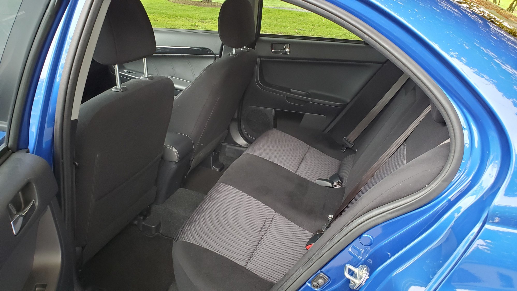 2015 Mitsubishi Lancer Evolution - FS(WA): 2015 Mitsubishi Lancer Evolution GSR 42K miles $32K - Used - VIN JA32W8FV8FU021462 - 43,000 Miles - 4 cyl - 4WD - Manual - Sedan - Blue - Bellevue, WA 98004, United States