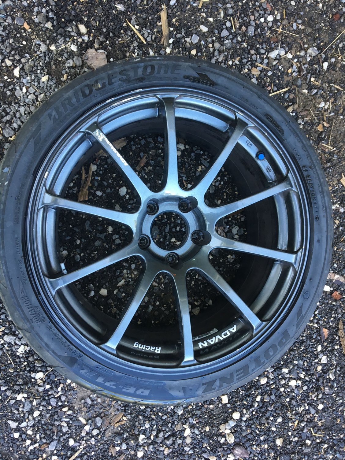 Wheels and Tires/Axles - 18x9 (4) ADVAN RS wheels with 255/35 Bridgestone RE71R tires - Used - 2008 to 2015 Mitsubishi Lancer Evolution - Milwaukee, WI 53150, United States