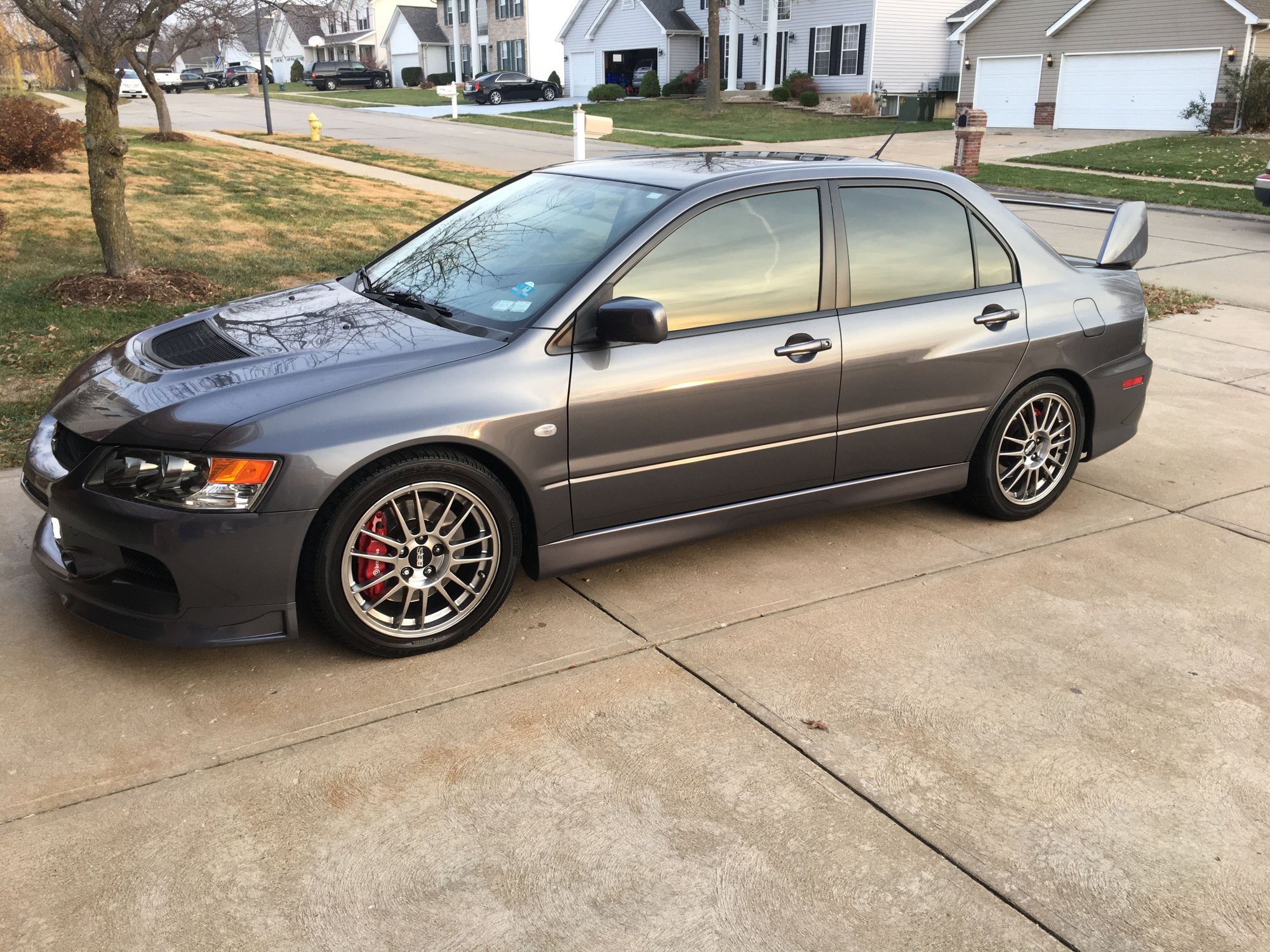 2006 Mitsubishi Lancer Evolution - 2006 Evolution IX SE (147k miles) - No Engine Mods, Garage Kept - Used - VIN JA3AH86CX6U066651 - 147,000 Miles - 4 cyl - AWD - Manual - Sedan - Gray - Wentzville, MO 63385, United States