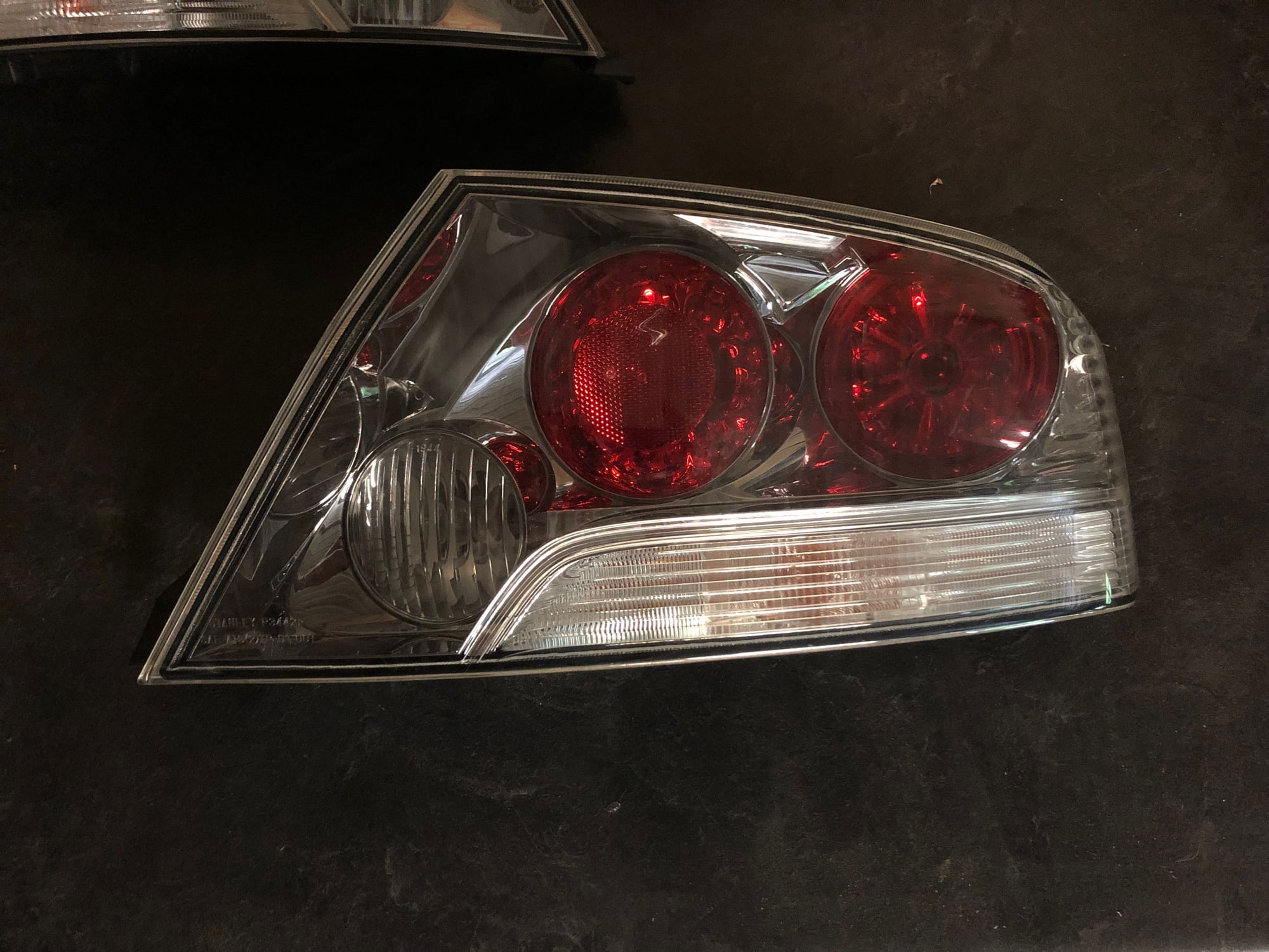 Lights - EVO 8 Tail Lights (Pair) - Used - 2003 to 2006 Mitsubishi Lancer Evolution - Saratoga Springs, NY 12866, United States