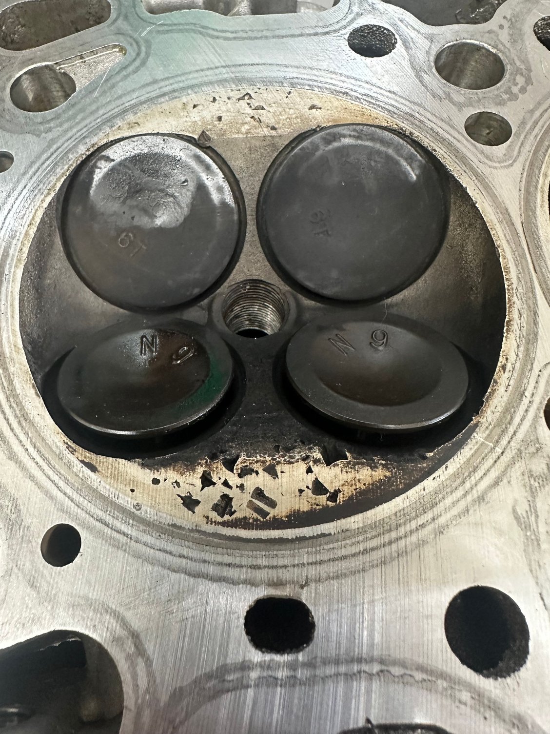 Something bad happened to this head prior to me owning it.