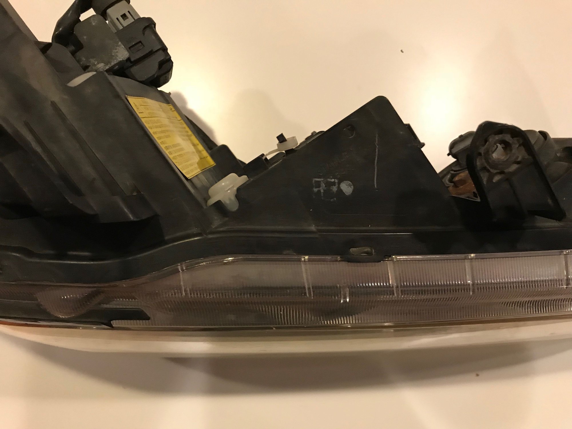Lights - Evo VIII OEM Headlights - Used - 2003 to 2008 Mitsubishi Lancer Evolution - Yardley, PA 19067, United States