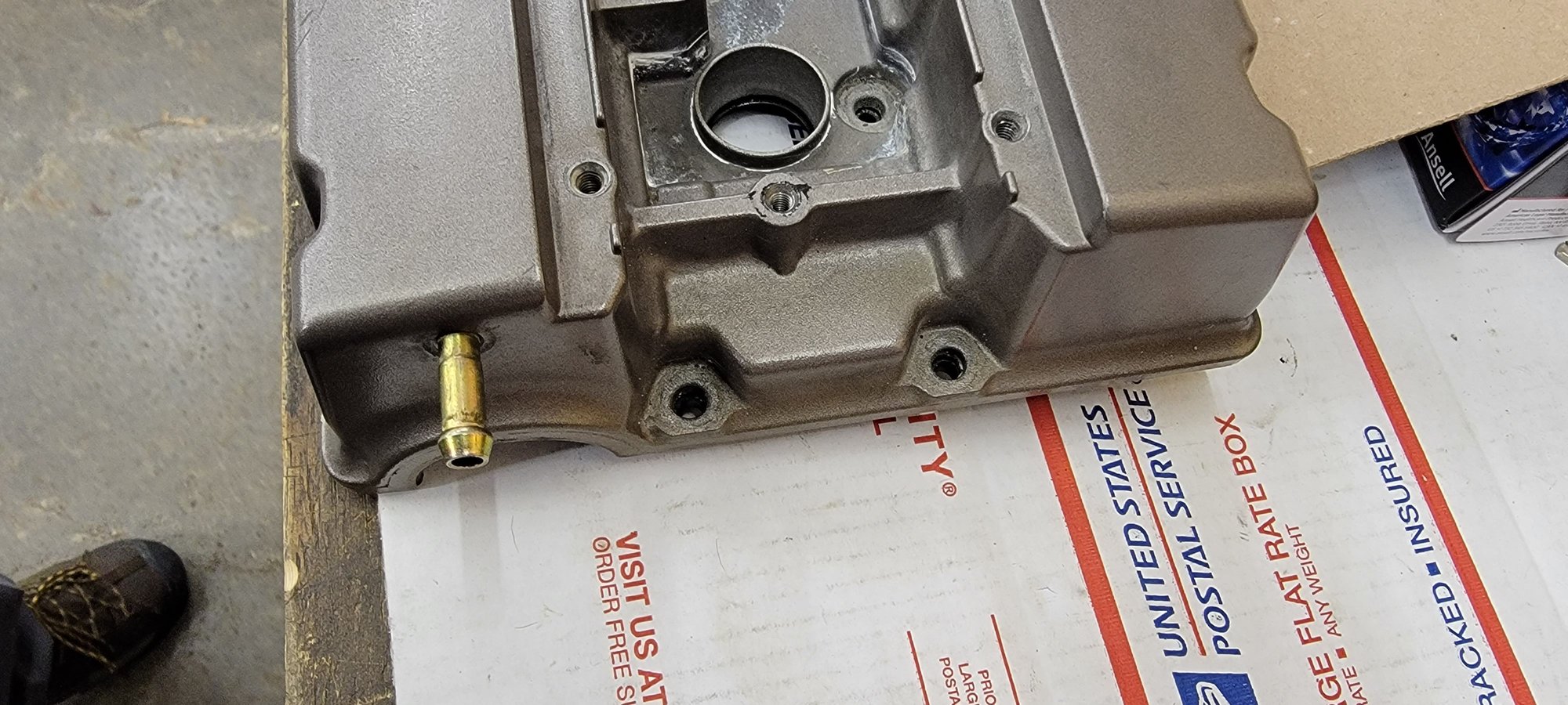 Engine - Internals - Mint Valve Cover Fits Evo 8 - Used - 0  All Models - Janesville, WI 53545, United States
