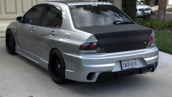 WINGLESS!! With carbon fiber trunk