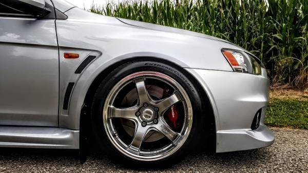 2008 Mitsubishi Lancer Evolution - 2008 Evo X GSR Apex Silver with SSS and Aero pkg in good condition - Used - VIN JA3AW86V68U046309 - 145,250 Miles - 4 cyl - AWD - Manual - Sedan - Silver - Orlando, FL 32825, United States