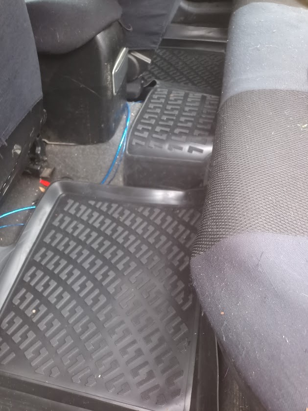 Rear, gotta clean better but it's pouring rain right now.