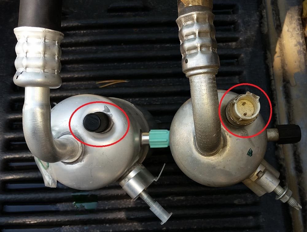A/C Accumulator / Receiver Drier new part is missing electrical