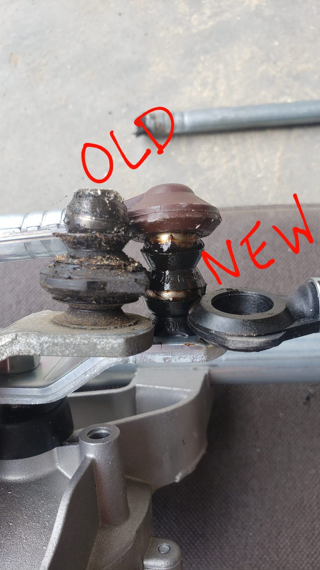 2016 F150 Attaching wiper linkage to the ball joints on the wiper