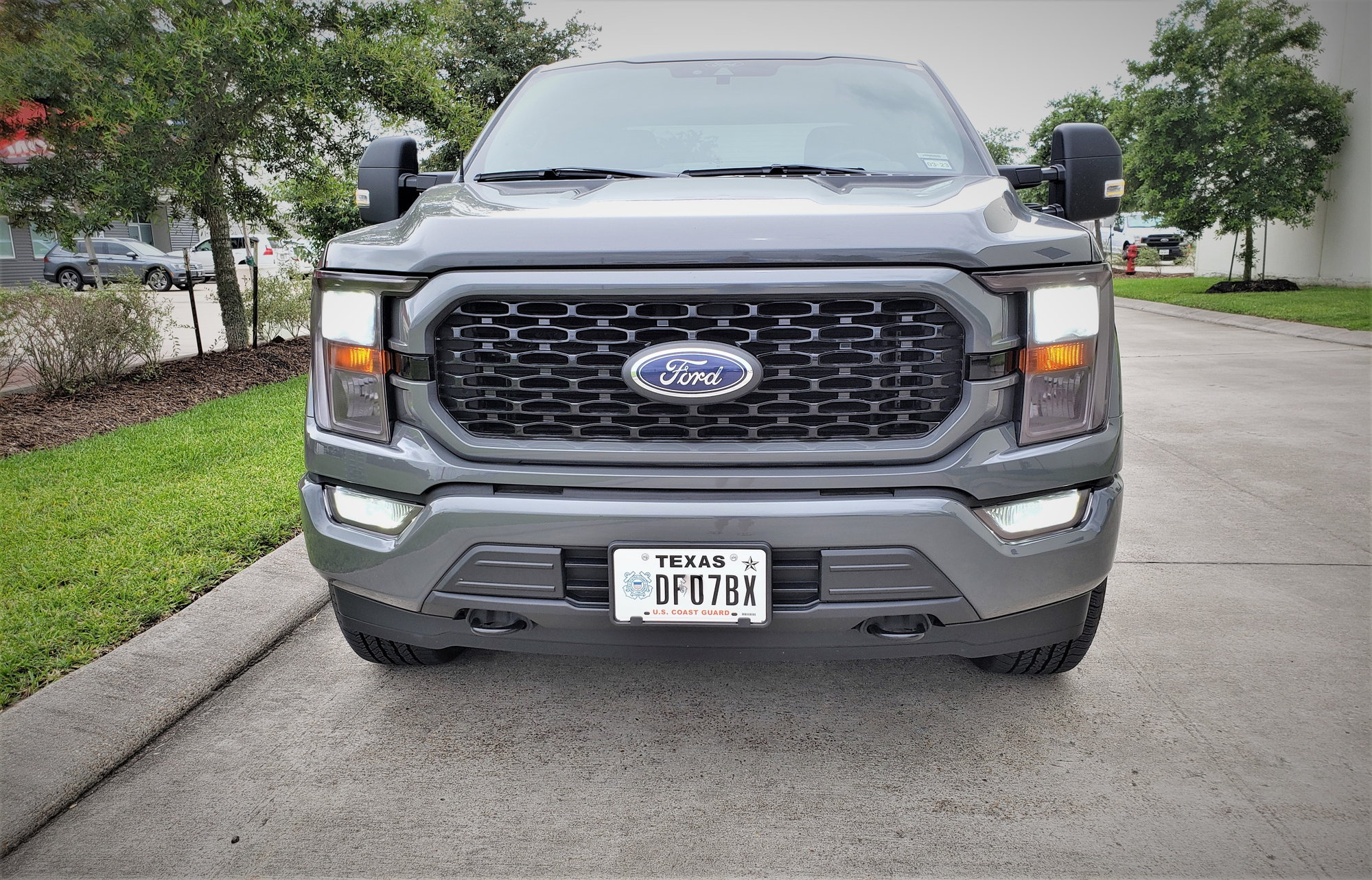 Ford F-150 (2021+ ) Headlight Covers