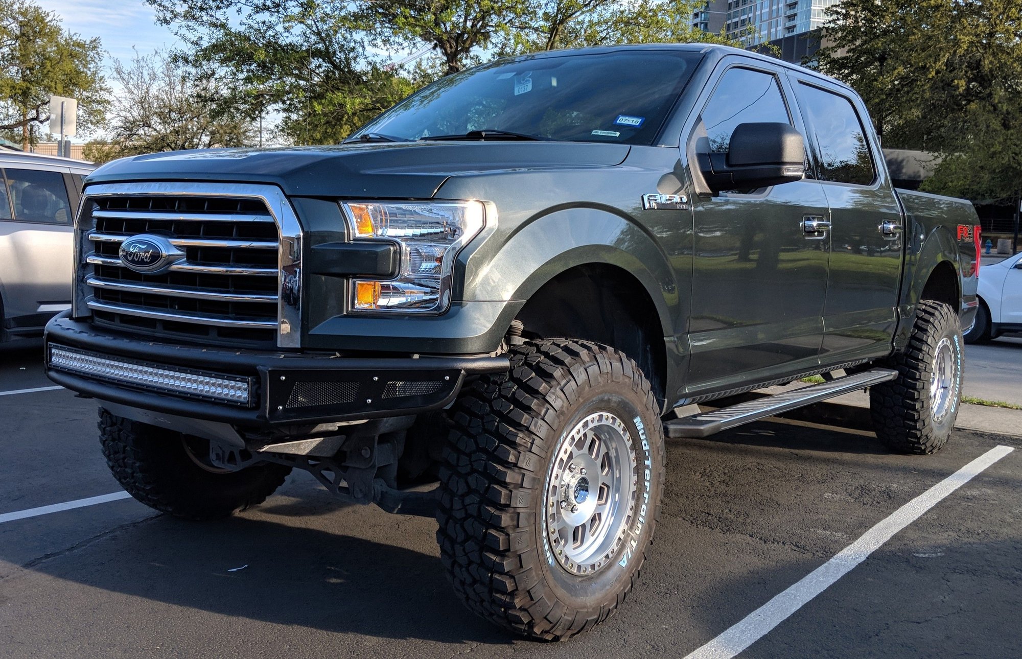 Post yours pics of 6inch lift with 37s - Ford F150 Forum - Community of