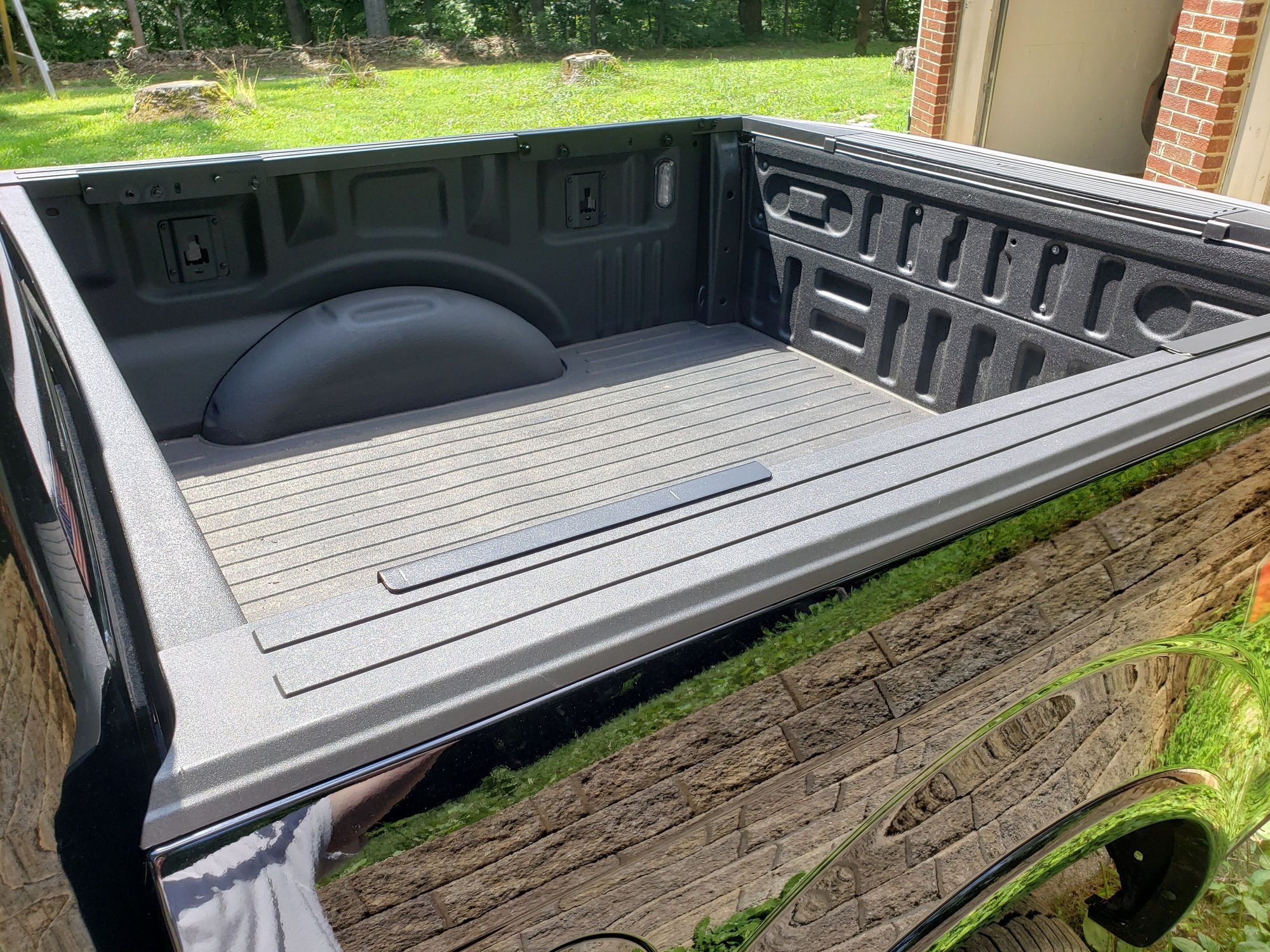 Best tonneau? Leak proof? Ford F150 Forum Community of Ford Truck Fans