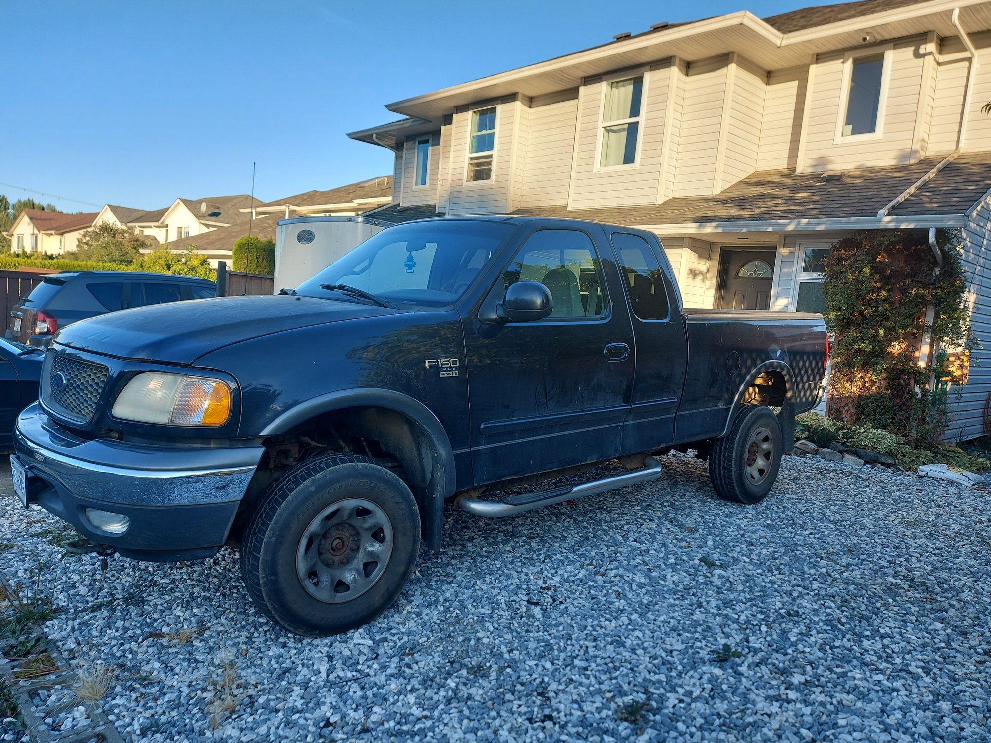 2000 ford f150 4x4 7700.. Rusted