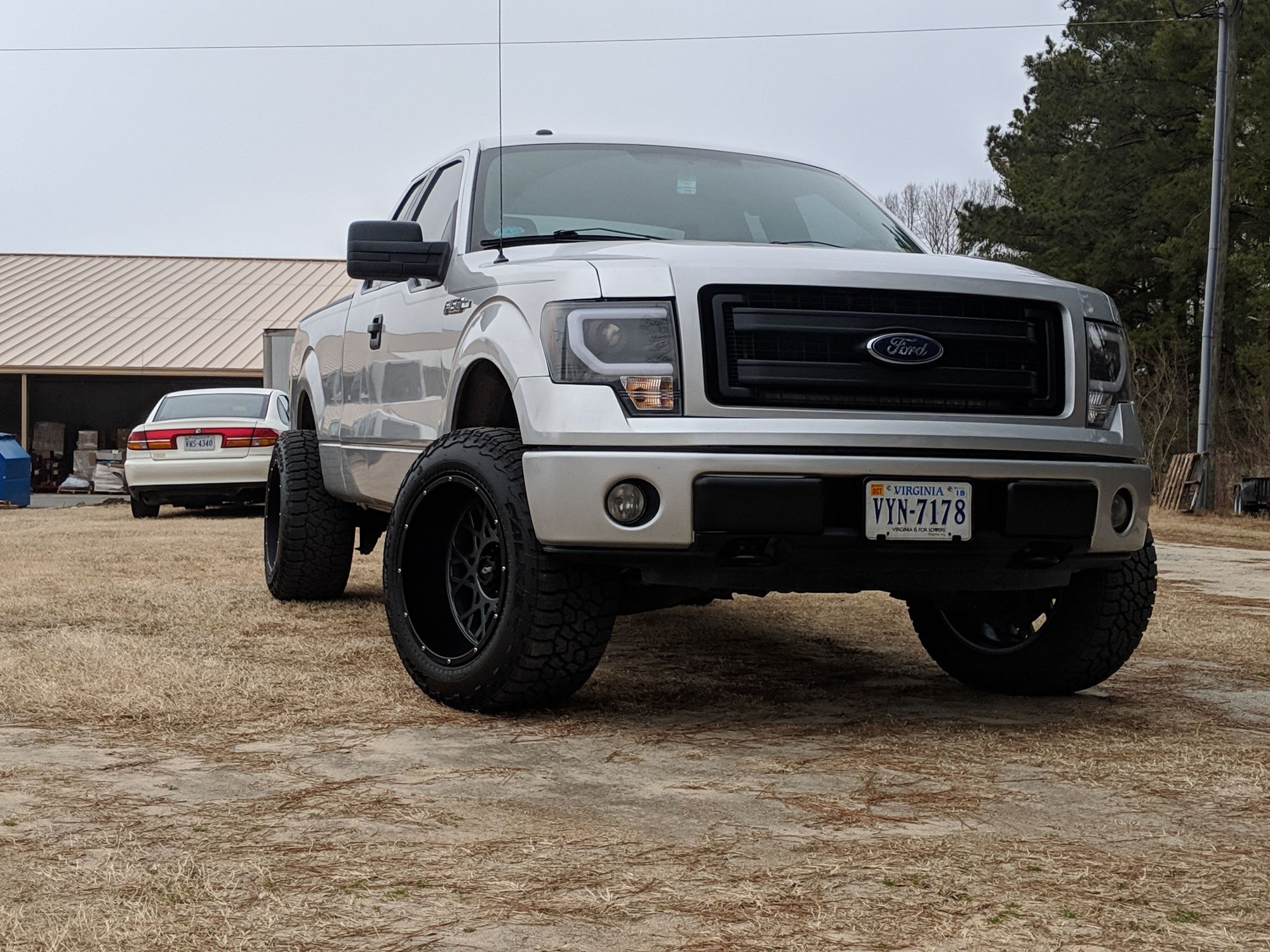Biggest Tires On F150 With Leveling Kit