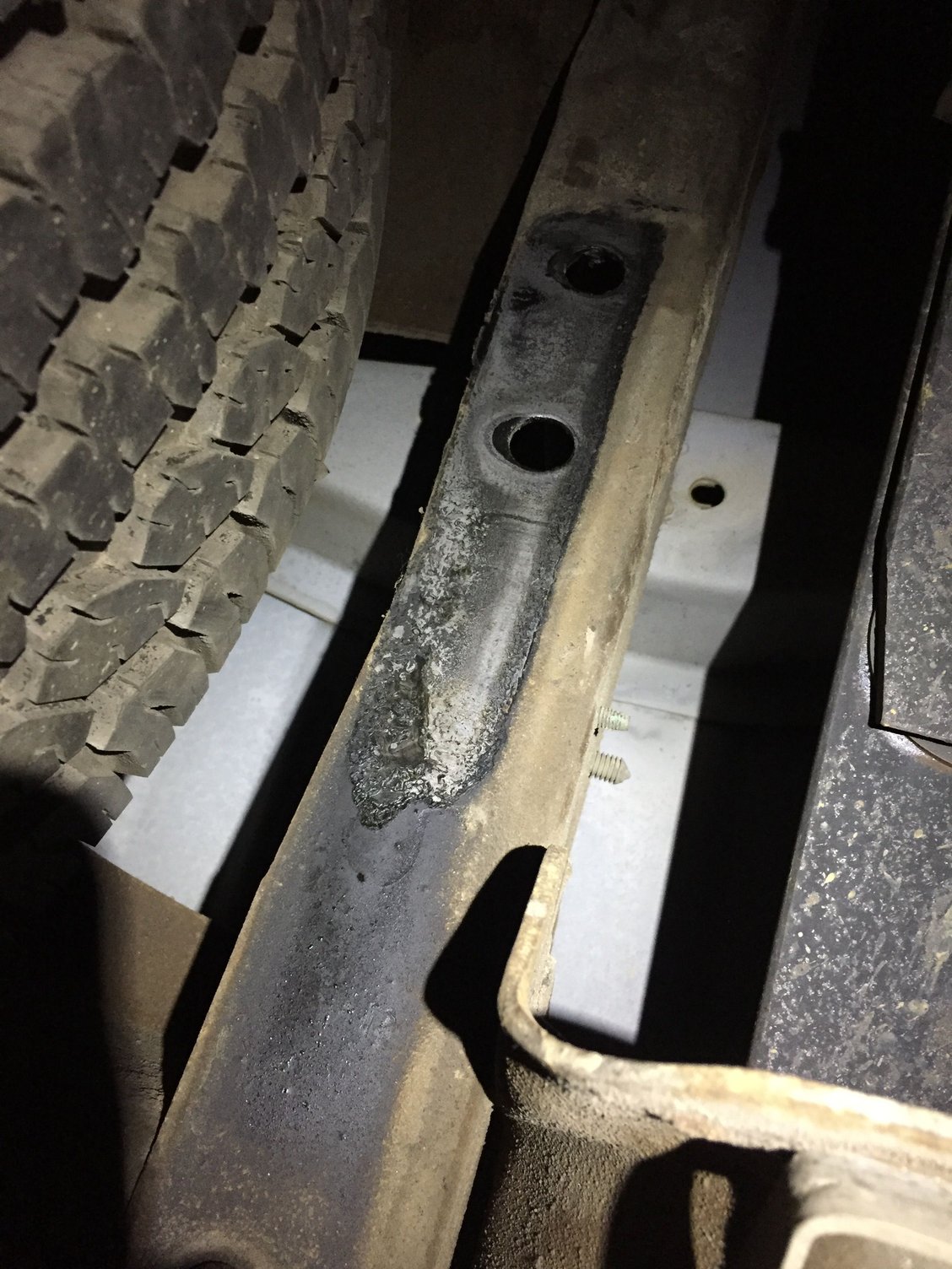 Grease on hitch receiver bolt mount points? Ford F150 Forum
