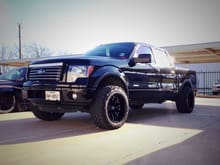 2" level 20x12 with 33s done at Status Custom Shop in Rockwall, Tx (972)772_0146