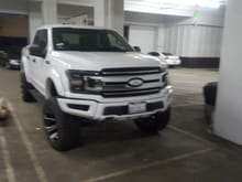 xlt with painted raptor bumpers back n Front , bds 6" lift fox reservoirs  2.5 in font piggy back in back 22" fuel assualt. wrapped in nitto ridge grapplers ,icon billet uca's