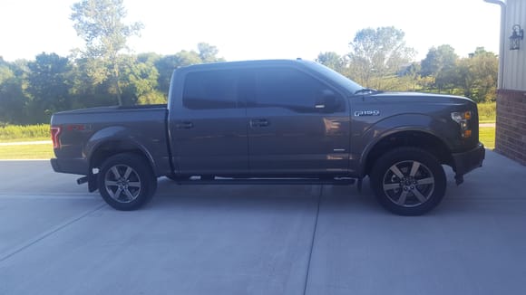 2016 f150 xlt fx4. 2in rough country leveling kit. Stock tires, husky mud gaurds