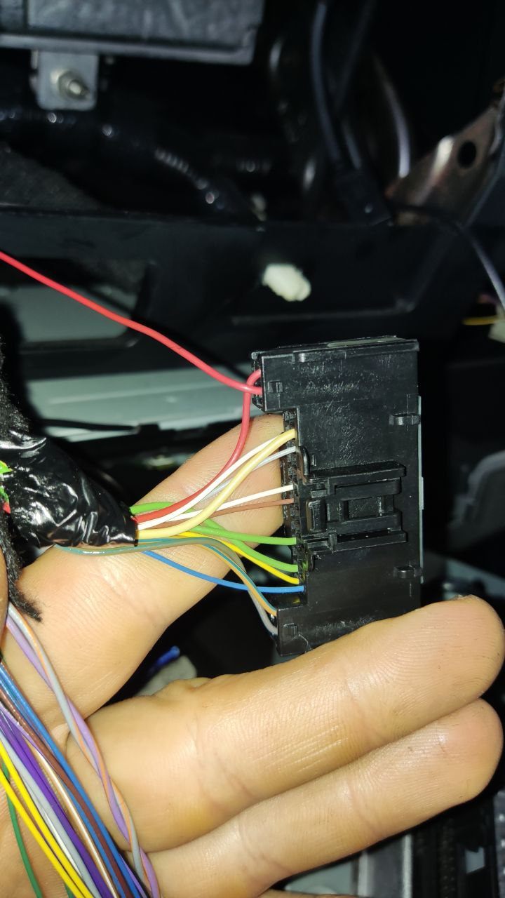2017 XLT Sync w/o Sony Radio Wires Dont Match Any Diagrams Ford F150