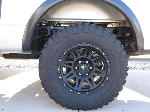 New EBC rotors and green stuff pads