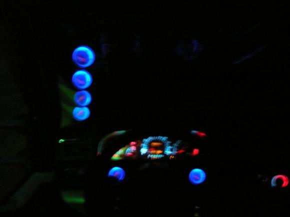 Dads guages lite up