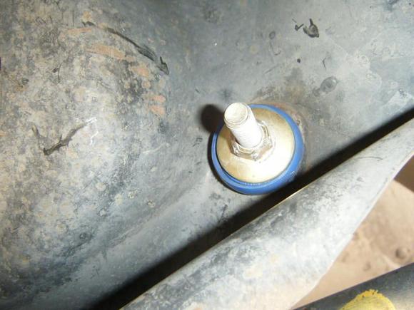 Tie-rod bold