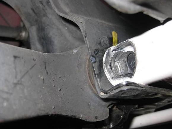 This is how the right front end of the looks like installed.